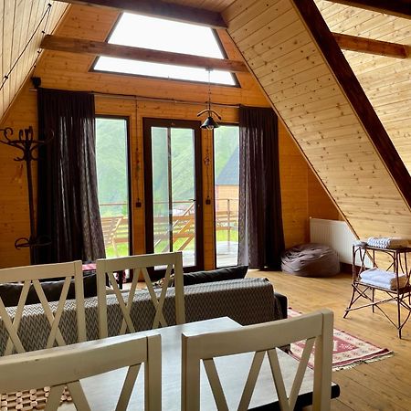 קזבגי Aura Cottages מראה חיצוני תמונה